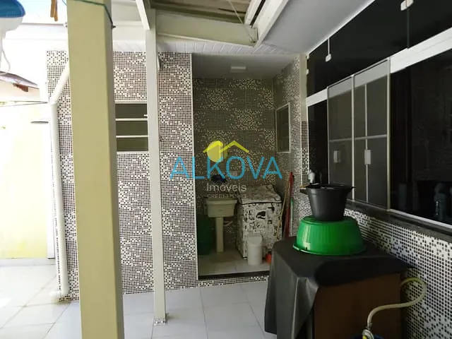 Casa com 174m² 1 quarto e 2 banheiros, à venda, no bairro Bosque dos Eucaliptos em São José dos Campos