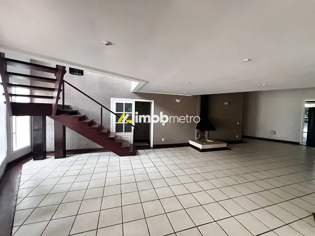 Casa com 760m² 4 quartos e 7 banheiros, à venda, no bairro Gramado em Campinas