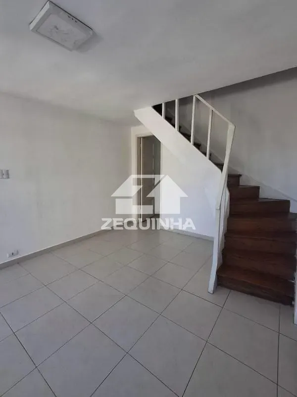 Casa, 2 quartos, 70 m² - Foto 1