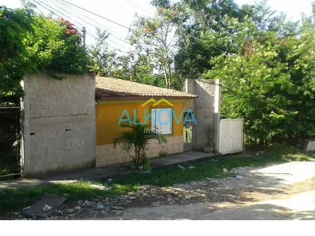 Casa com 219m² 1 quarto e 1 banheiro, à venda, no bairro Lagoa Dourada em Cruzeiro