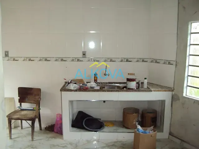 Casa com 219m² 1 quarto e 1 banheiro, à venda, no bairro Lagoa Dourada em Cruzeiro