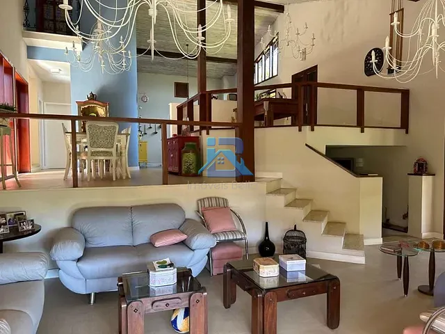 Casa com 1000m² 4 quartos e 3 banheiros, à venda, no bairro Parque das Laranjeiras em Itatiba