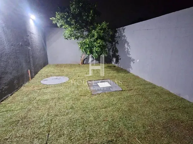 Casa 3 quartos e 1 banheiro, à venda, no bairro Setor Maysa em Trindade