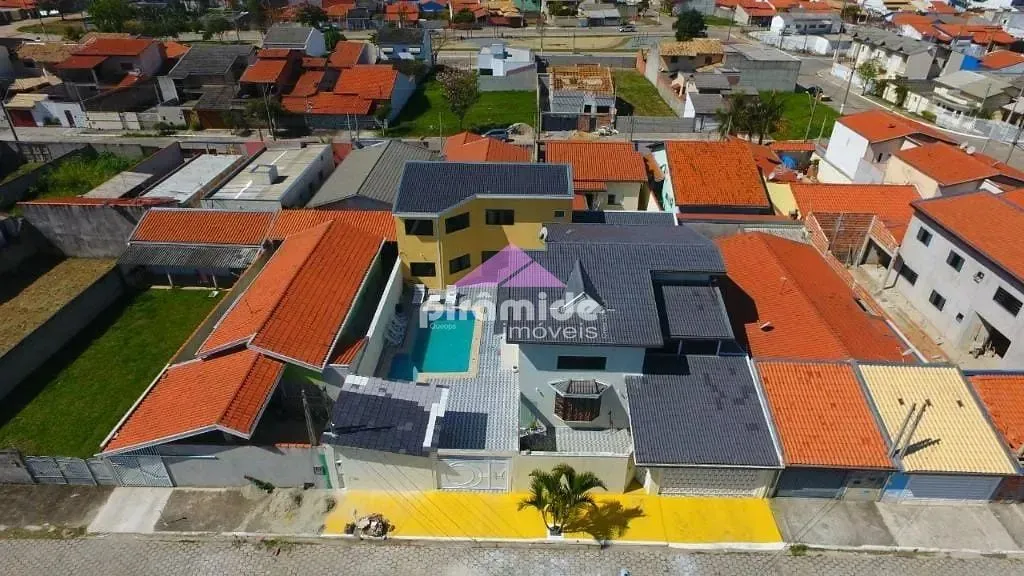 Casa, 5 quartos, 380 m² - Foto 4