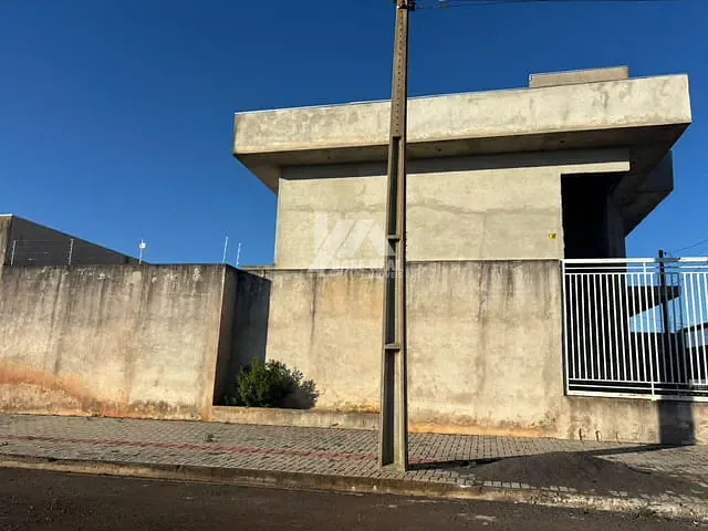 Casa 3 quartos e 3 banheiros, à venda, no bairro Alto Cascavel em Guarapuava