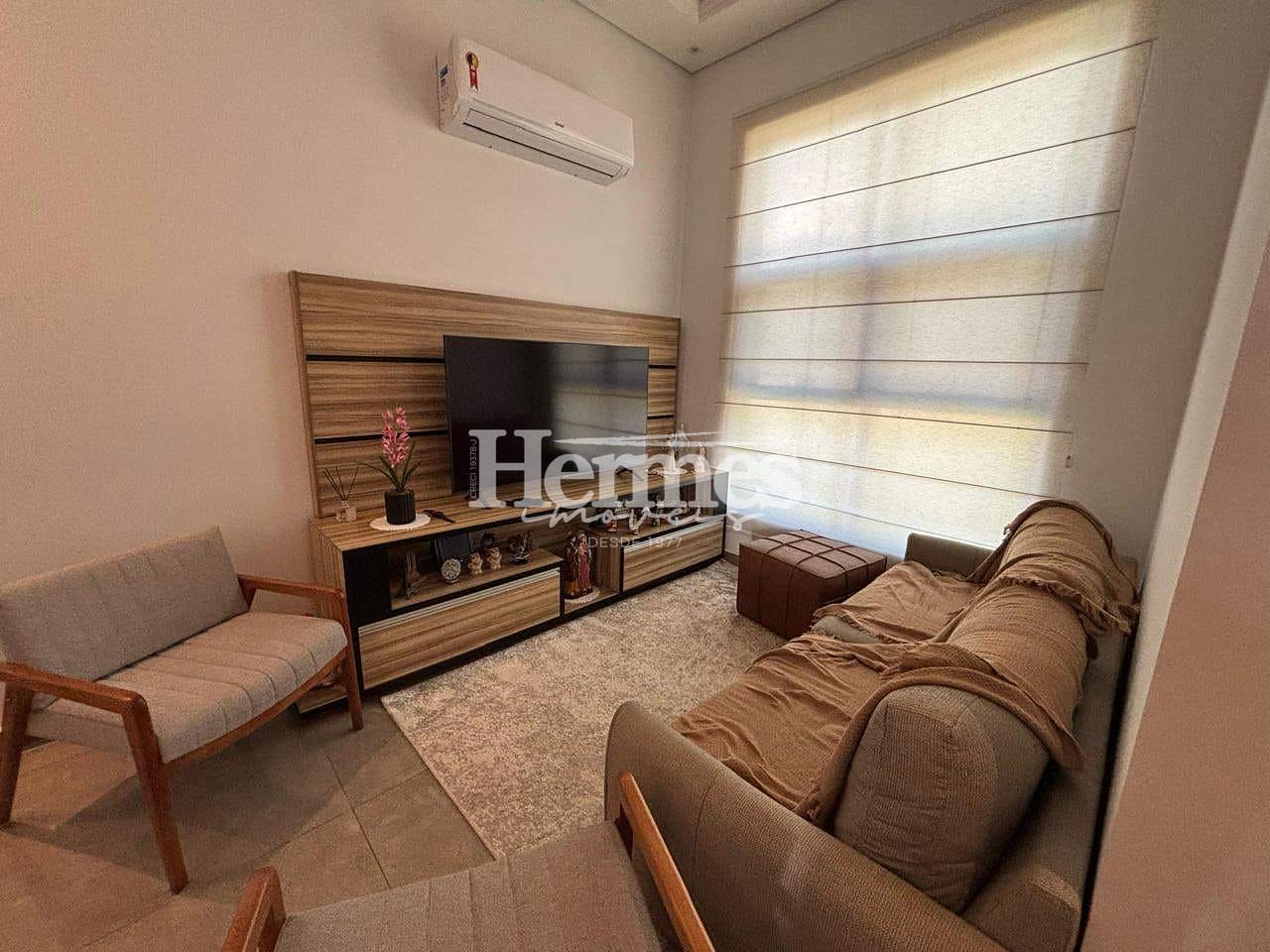 Casa, 3 quartos, 140 m² - Foto 1