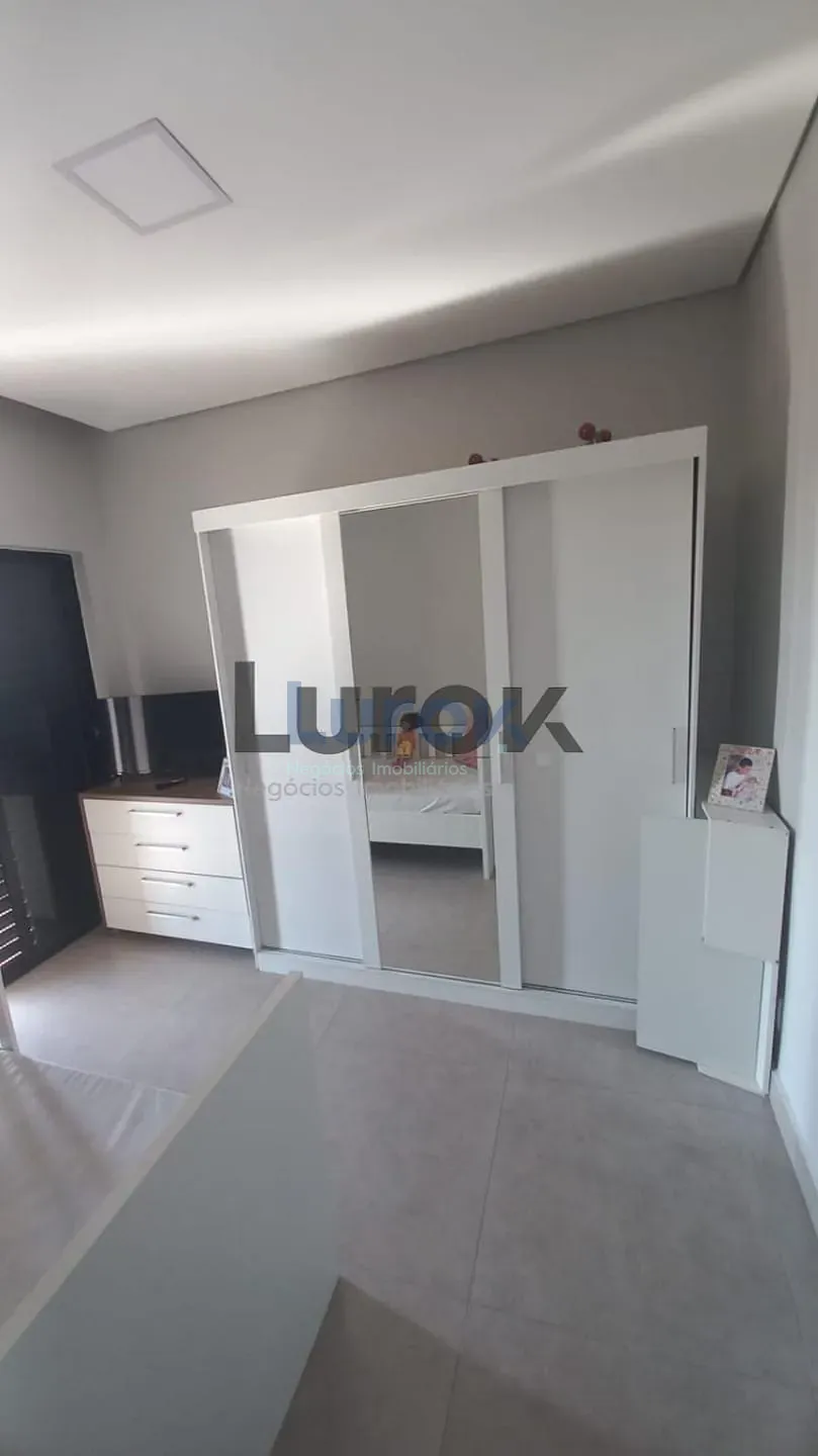 Casa, 3 quartos, 224 m² - Foto 33
