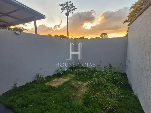 Casa 2 quartos e 1 banheiro, à venda, no bairro Setor Maysa em Trindade
