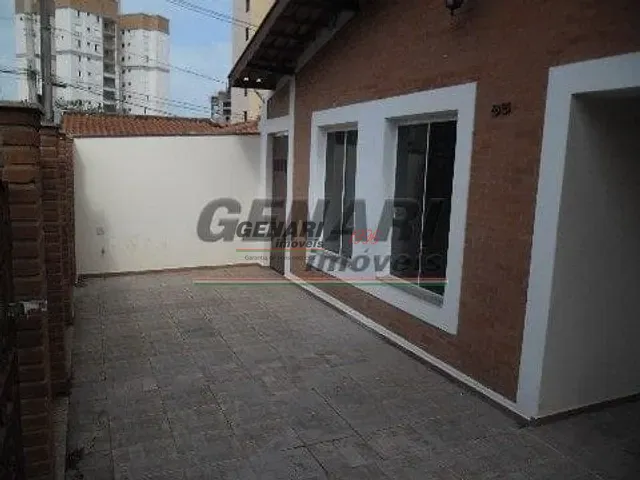 Casa com 60m² 3 quartos e 3 banheiros, para alugar, no bairro Centro em Indaiatuba