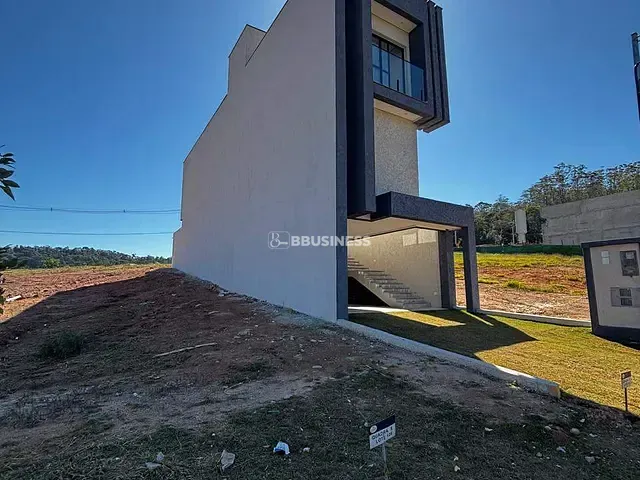 Casa com 125m² 3 quartos e 3 banheiros, à venda, no bairro Jardim Atalaia em Cotia