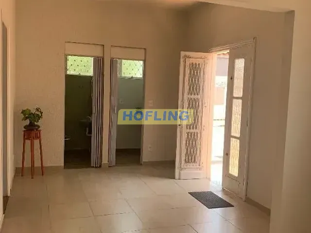 Casa com 389m² 2 quartos e 3 banheiros, à venda ou para alugar, no bairro Saúde em Rio Claro
