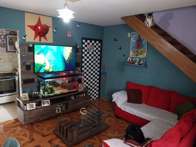 Casa com 79m² 2 quartos e 2 banheiros, à venda, no bairro Água Espraiada em Cotia