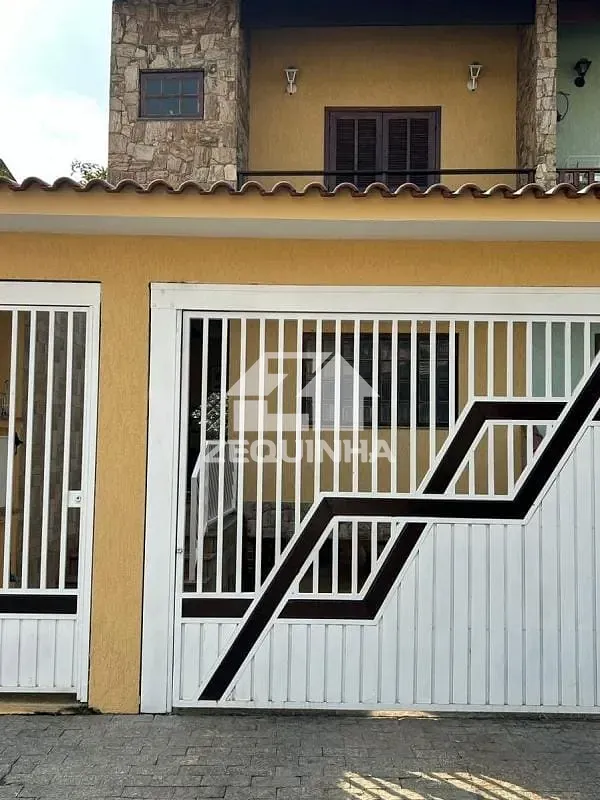 Casa, 3 quartos, 207 m² - Foto 1