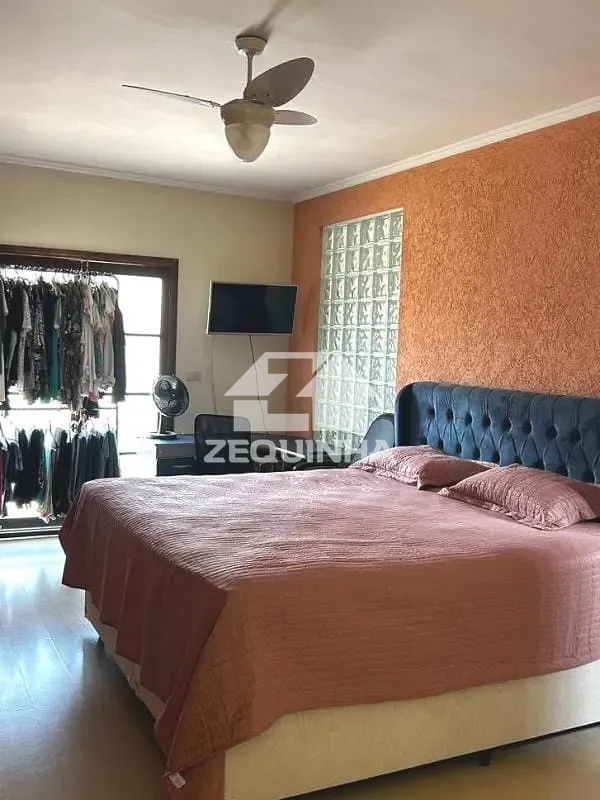 Casa, 3 quartos, 207 m² - Foto 3