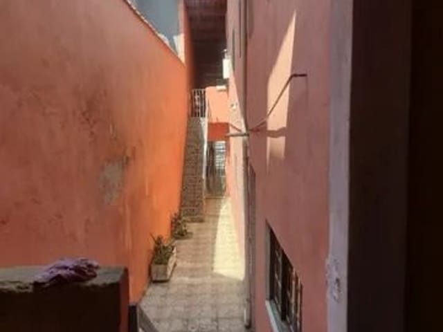 Casa com 150m² 4 quartos e 5 banheiros, à venda, no bairro Cidade Intercap em Taboão da Serra