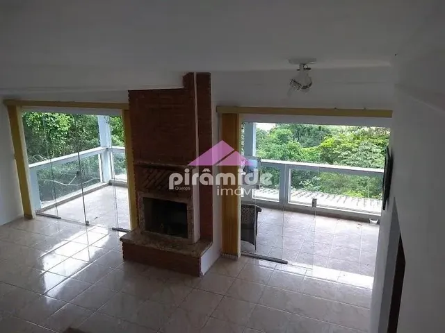 Casa com 10000m² 3 quartos e 4 banheiros, à venda, no bairro Cigarras em São Sebastião