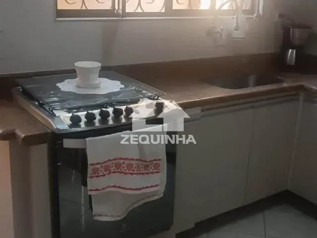 Casa com 125m² 3 quartos e 4 banheiros, à venda, no bairro Pestana em Osasco