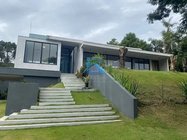 Casa com 1500m² 3 quartos e 3 banheiros, à venda, no bairro Jardim Nossa Senhora das Graças em Itatiba