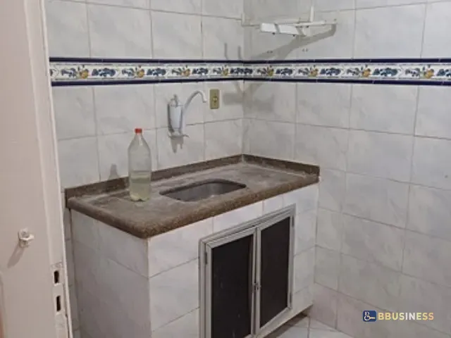 Casa 2 quartos e 2 banheiros, para alugar, no bairro Centro em Campos dos Goytacazes