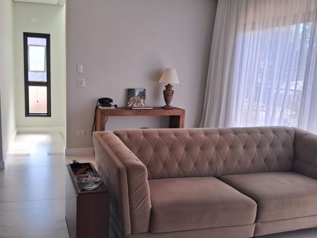 Casa com 450m² 6 quartos e 8 banheiros, à venda, no bairro Jardim Esplanada em São José dos Campos