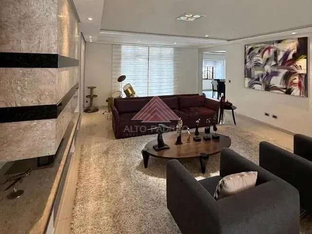 Casa com 500m² 4 quartos e 5 banheiros, à venda, no bairro Jardim Pedroso em Mauá