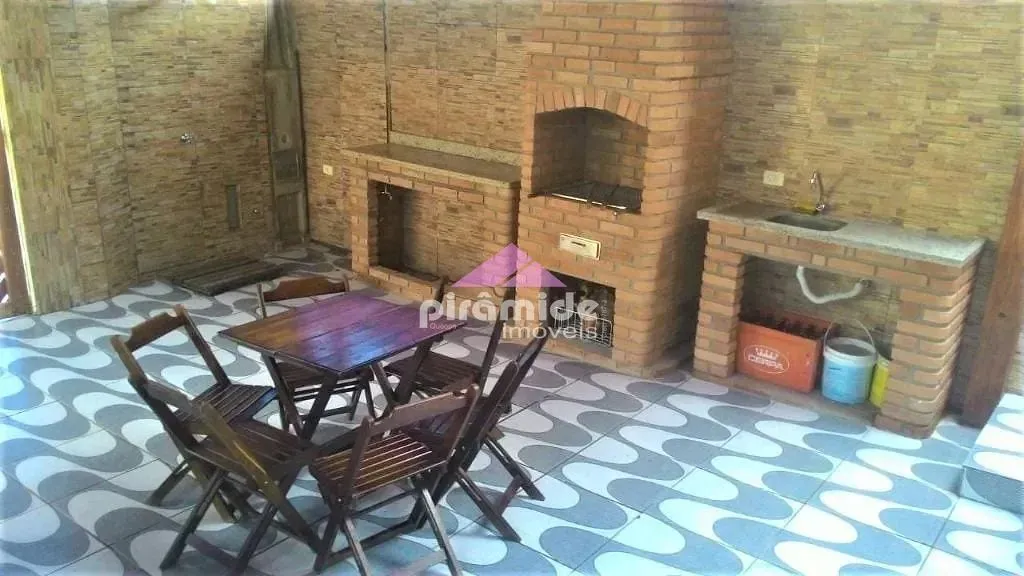 Casa, 3 quartos, 160 m² - Foto 2