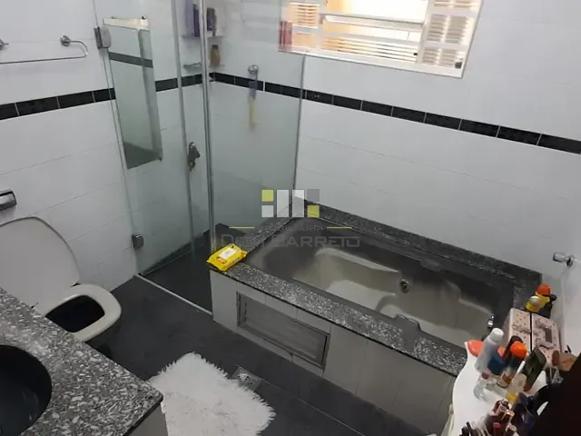 Casa com 260m² 3 quartos e 1 banheiro, à venda, no bairro Parque João de Vasconcelos em Sumaré