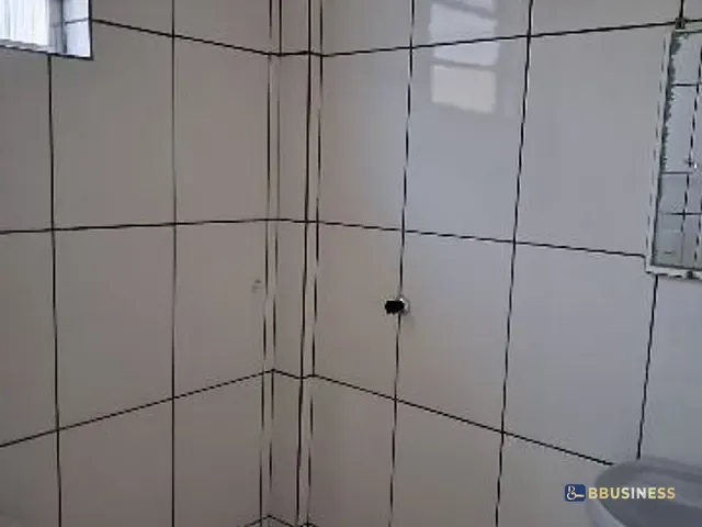 Casa 2 quartos e 2 banheiros, para alugar, no bairro Goitacazes em Campos dos Goytacazes