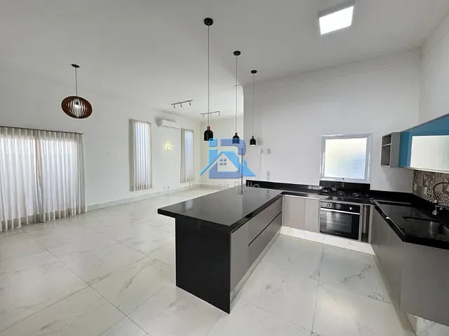 Casa com 383m² 3 quartos e 4 banheiros, à venda, no bairro Jardim Nossa Senhora das Graças em Itatiba