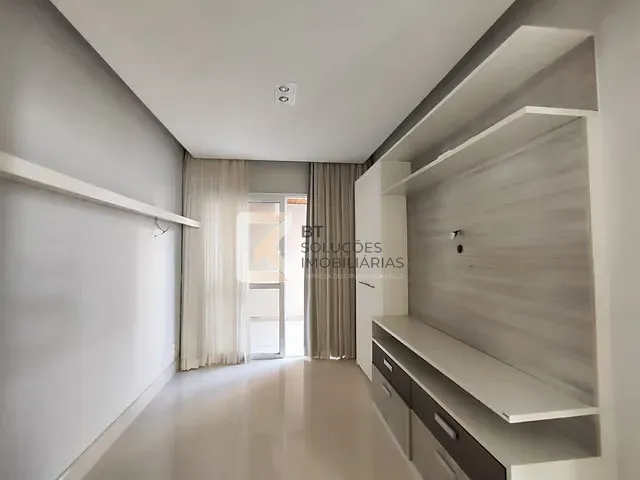 Casa com 250m² 3 quartos e 5 banheiros, à venda, no bairro Vila Suíça em Indaiatuba