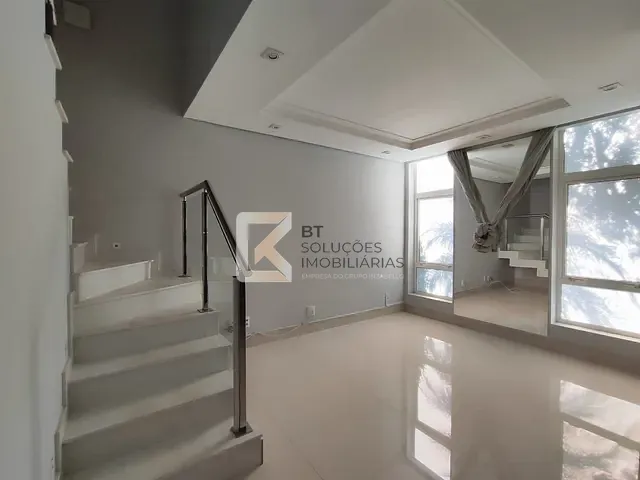 Casa com 250m² 3 quartos e 5 banheiros, à venda, no bairro Vila Suíça em Indaiatuba