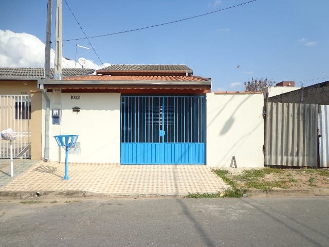Casa com 125m² 2 quartos e 1 banheiro, à venda, no bairro Residencial Maricá em Pindamonhangaba