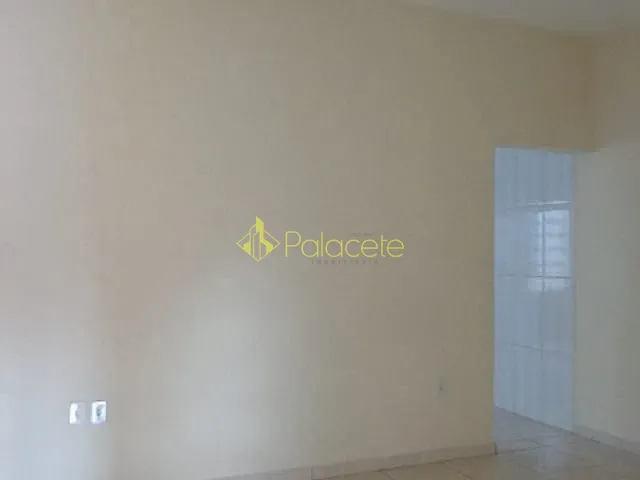 Casa com 125m² 2 quartos e 1 banheiro, à venda, no bairro Residencial Maricá em Pindamonhangaba