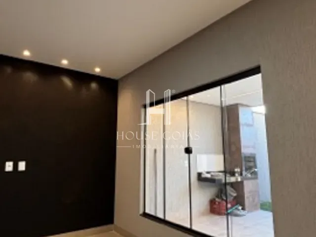 Casa com 125m² 2 quartos e 2 banheiros, à venda, no bairro Residencial Santa Fé em Goiânia