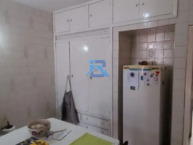 Casa com 638m² 3 quartos e 2 banheiros, à venda, no bairro Jardim Nice em Itatiba