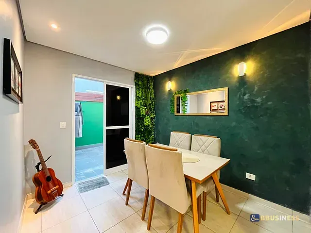 Casa 2 quartos e 3 banheiros, à venda, no bairro Maitinga em Bertioga