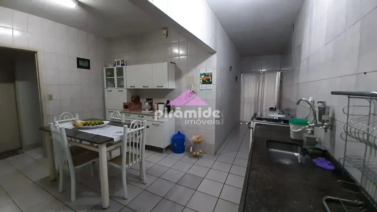 Casa, 3 quartos, 175 m² - Foto 10