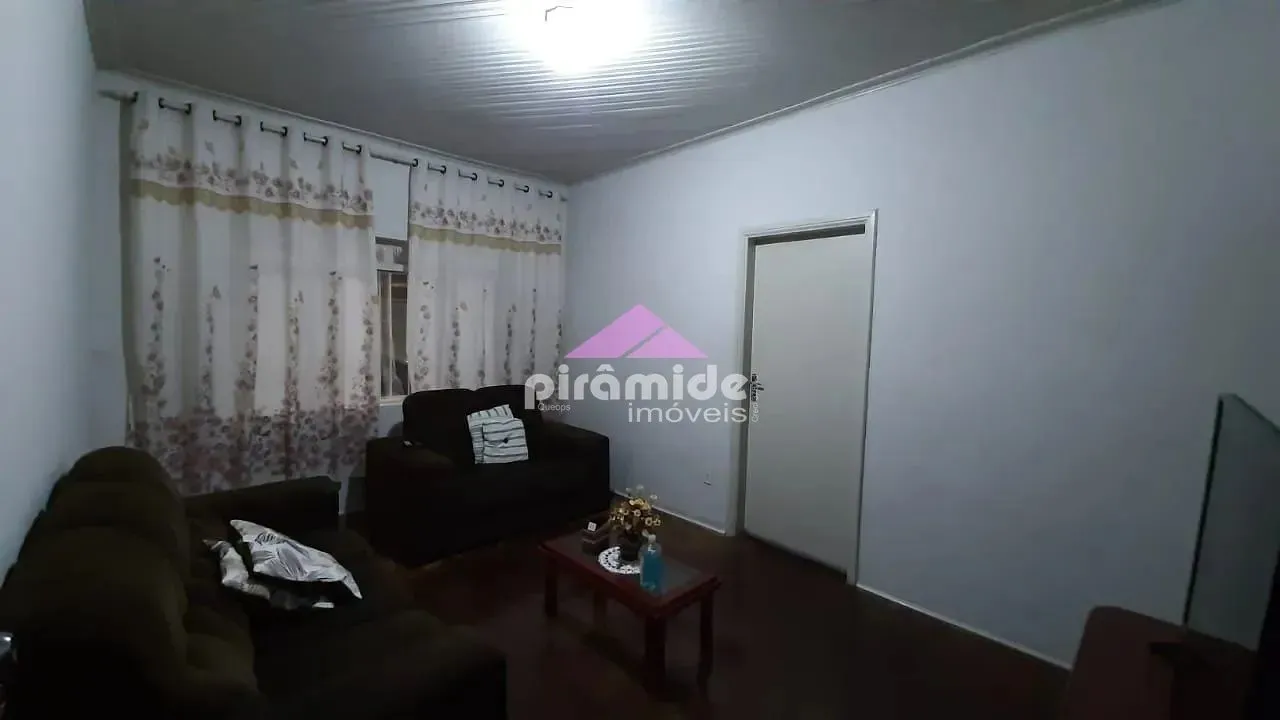 Casa, 3 quartos, 175 m² - Foto 2