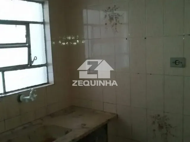 Casa com 125m² 3 quartos e 3 banheiros, para alugar, no bairro Jd Sao Jorge em Sao Paulo