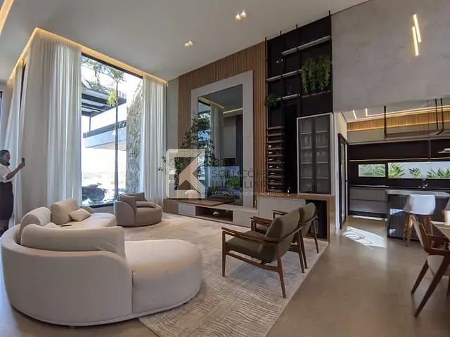 Casa com 1200m² 4 quartos e 6 banheiros, à venda, no bairro Jardim Quintas da Terracota em Indaiatuba