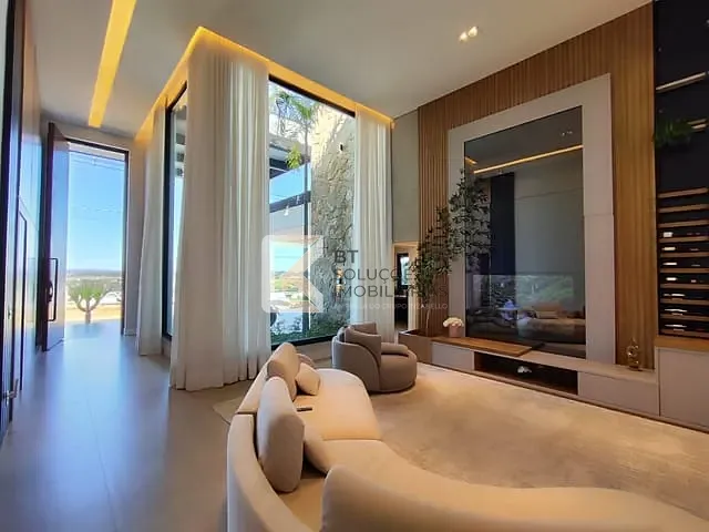 Casa com 1200m² 4 quartos e 6 banheiros, à venda, no bairro Jardim Quintas da Terracota em Indaiatuba