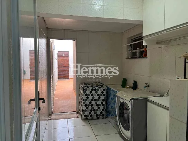 Casa com 250m² 3 quartos e 3 banheiros, à venda, no bairro Betel em Paulínia