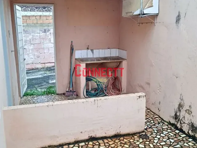Casa com 550m² 6 quartos e 4 banheiros, à venda, no bairro Ipiranga em Ribeirão Preto