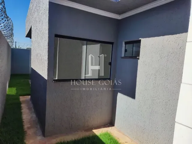 Casa com 125m² 2 quartos e 2 banheiros, à venda, no bairro Residencial Buena Vista I em Goiânia