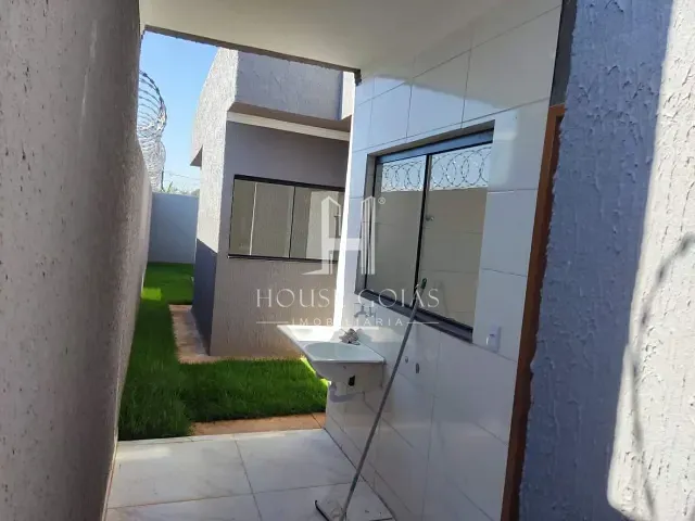 Casa com 125m² 2 quartos e 2 banheiros, à venda, no bairro Residencial Buena Vista I em Goiânia