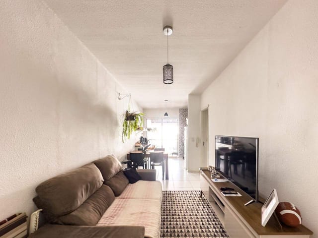 Foto do Casa - Casa à venda no Moradas Club 2:  2 dormitórios, 2 banheiros, churrasqueira e armários. Conforto e praticidade em excelente localização. | UP Imóveis