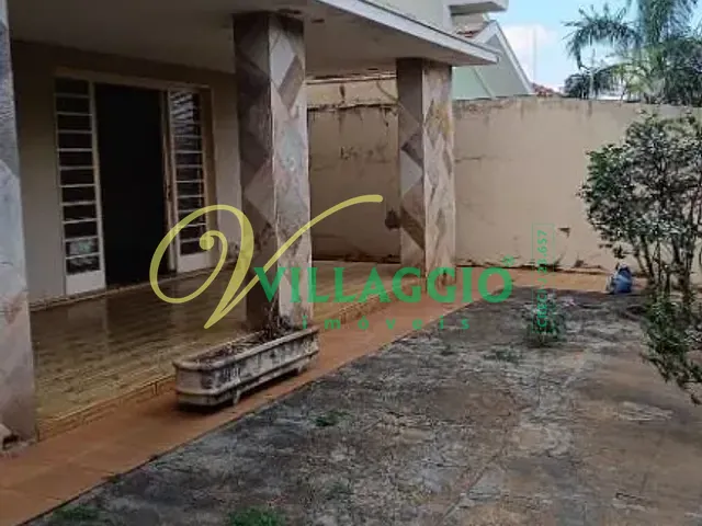Casa com 360m² 3 quartos e 3 banheiros, à venda ou para alugar, no bairro Vila Ercília em São José do Rio Preto