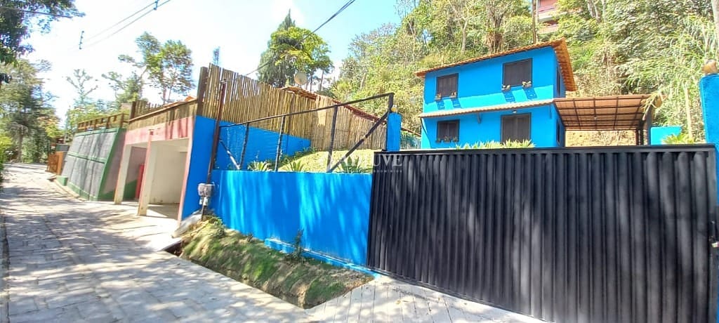 Casa à venda e aluguel com 2 quartos, 100m² - Foto 11