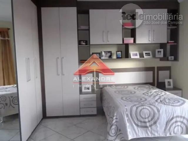 Casa com 150m² 3 quartos e 1 banheiro, à venda, no bairro Jardim Valparaíba em São José dos Campos
