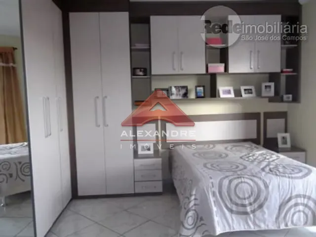 Casa com 150m² 3 quartos e 1 banheiro, à venda, no bairro Jardim Valparaíba em São José dos Campos